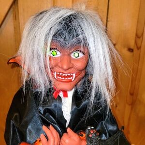 Pumpkin Time  Collectible Halloween Dracula Light Up Moving Vintage 80s
